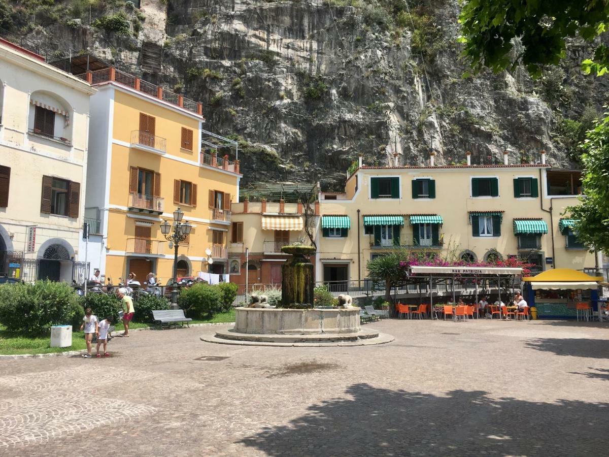 La Casetta Di Zia Cuccu Minori Eksteriør billede